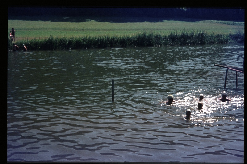 01.Prum jul 1971 Ilse,Mama,Brigitte,Marion,Peter.JPG